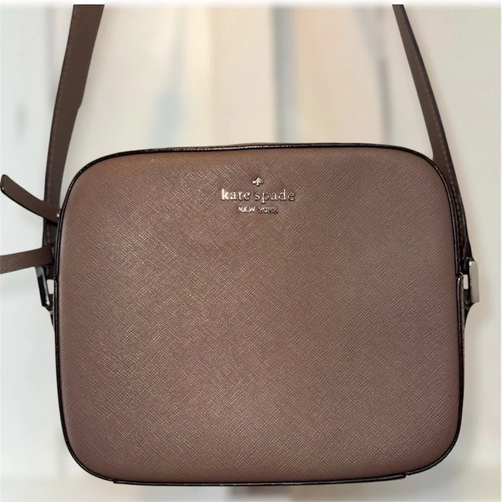 Kate Spade Spring Newbury Crossbody Bag Brown Silver Accents Capsule Wardrobe